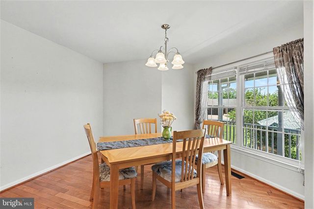 1014 POTOMAC DR, Stafford, VA 22554