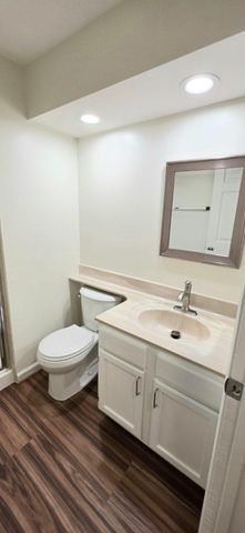 6008 RAINA DR, Centreville, VA 20120