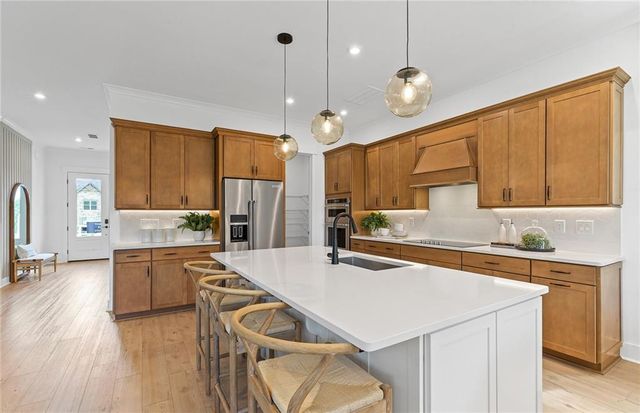 7236 Maple Brook Lane, Flowery Branch, GA 30542