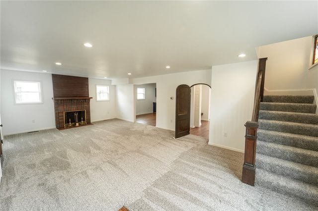 115 LAUGHLIN ST, Dawson, PA 15428