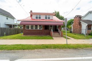 115 LAUGHLIN ST, Dawson, PA 15428