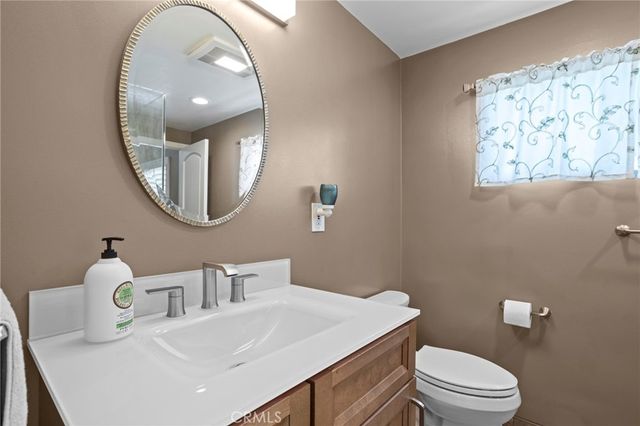 1382 N Ukiah, Upland, CA 91786