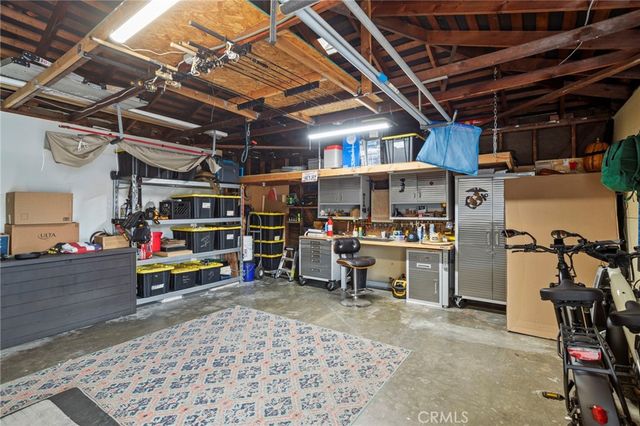 1382 N Ukiah, Upland, CA 91786