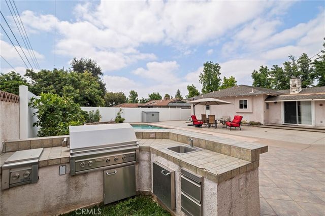 1382 N Ukiah, Upland, CA 91786