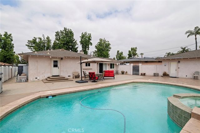 1382 N Ukiah, Upland, CA 91786