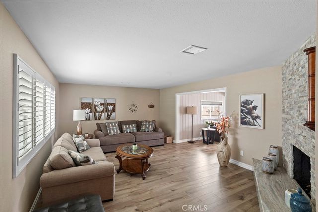 1382 N Ukiah, Upland, CA 91786