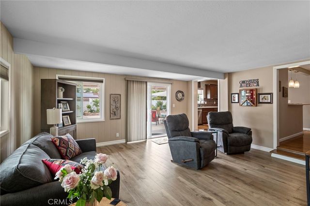1382 N Ukiah, Upland, CA 91786