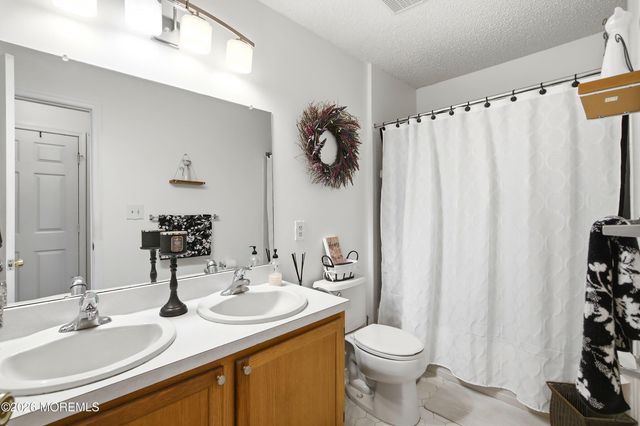 1304 Iris Way 1304, Brick, NJ 08724