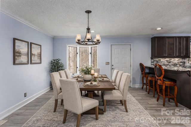 682 Cecil Street, Thomasville, NC 27360