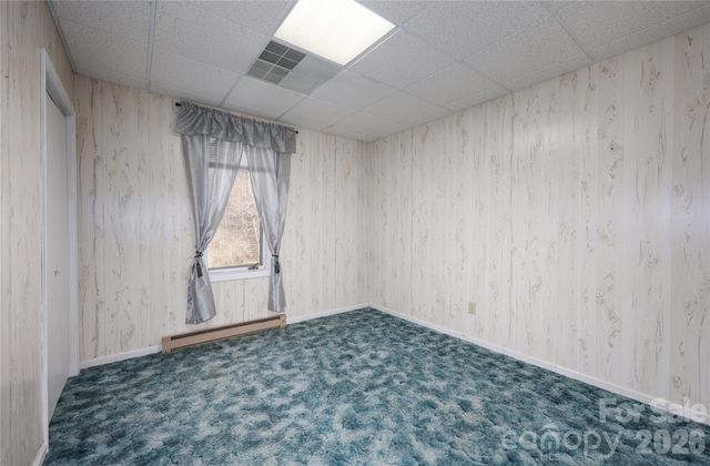 682 Cecil Street, Thomasville, NC 27360