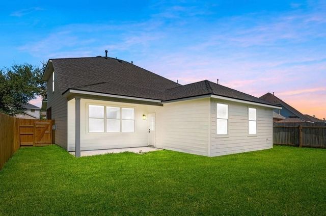 4835 Montclair Hill Lane, Fresno, TX 77545