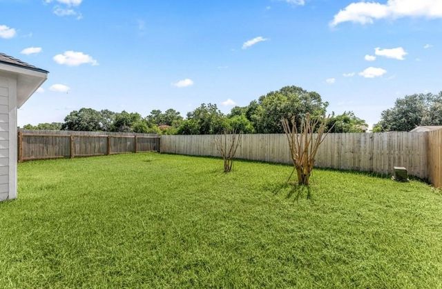 4835 Montclair Hill Lane, Fresno, TX 77545