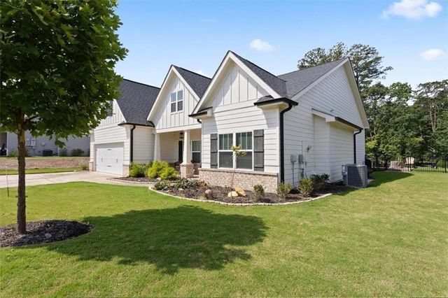 517 Amber Stone, Waleska, GA 30183