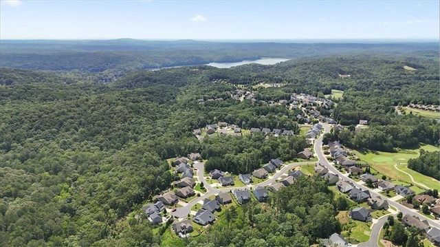 517 Amber Stone, Waleska, GA 30183