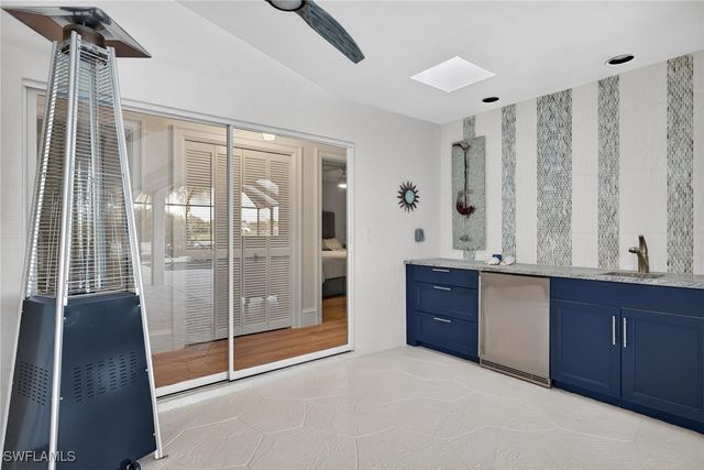 5825 Cloudstone CT, Naples, FL 34119