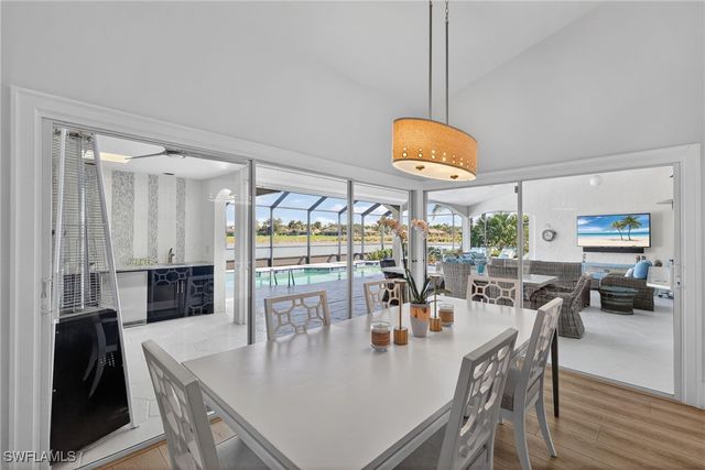 5825 Cloudstone CT, Naples, FL 34119