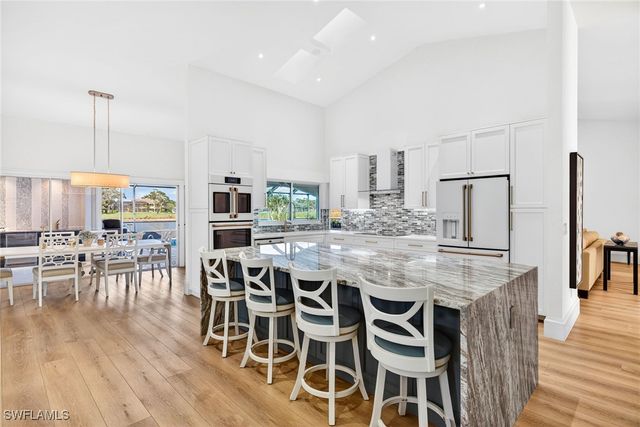 5825 Cloudstone CT, Naples, FL 34119