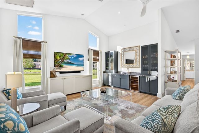 5825 Cloudstone CT, Naples, FL 34119