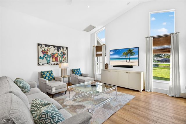 5825 Cloudstone CT, Naples, FL 34119