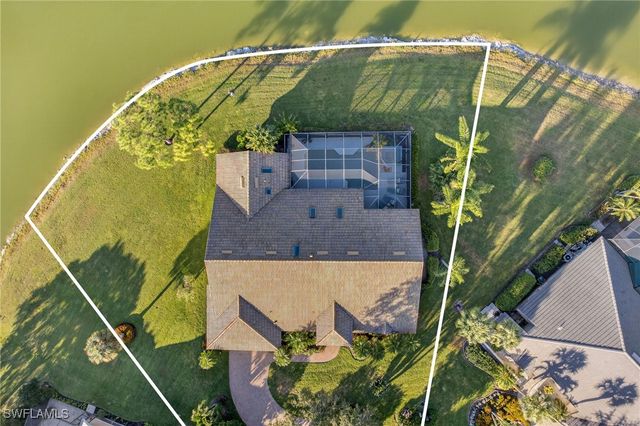 5825 Cloudstone CT, Naples, FL 34119