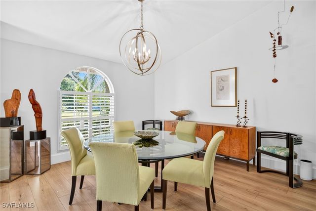 5825 Cloudstone CT, Naples, FL 34119