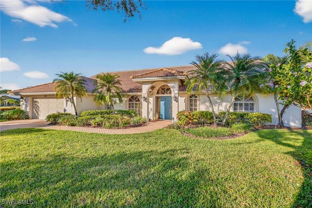 5825 Cloudstone CT, Naples, FL 34119
