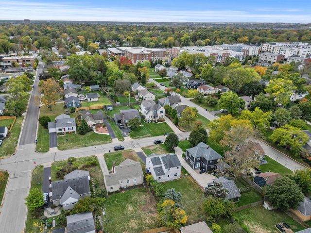 1550 College Hill Drive, Columbus, OH 43221