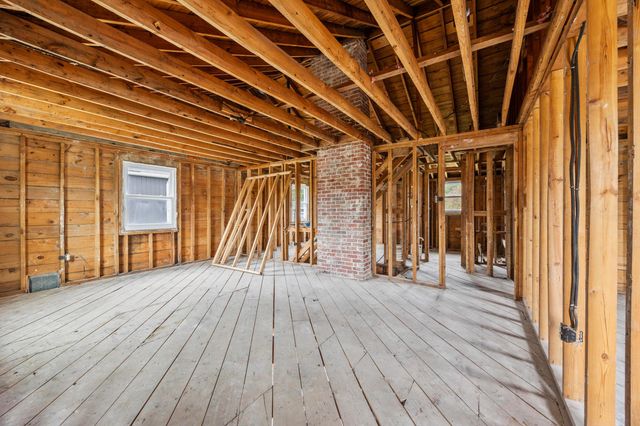 1550 College Hill Drive, Columbus, OH 43221