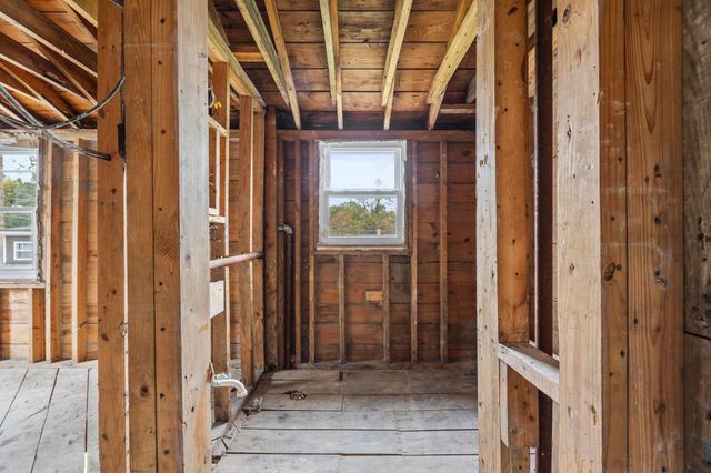 1550 College Hill Drive, Columbus, OH 43221