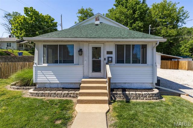 331 Central Avenue, Festus, MO 63028