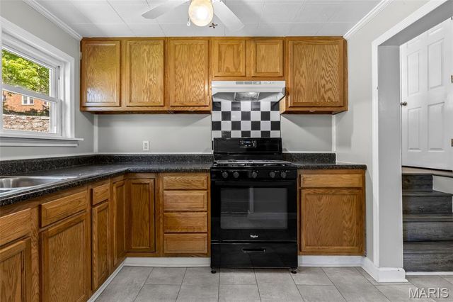 331 Central Avenue, Festus, MO 63028