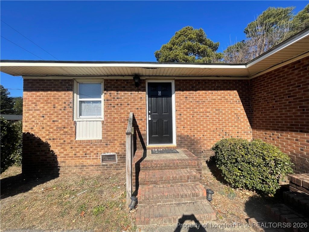 4956 Fieldcrest Drive G, Fayetteville, NC 28303