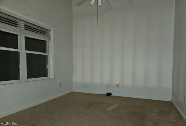 212 Burman Woods DR, Hampton, VA 23666