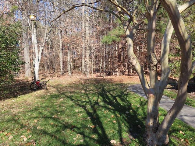 212 Burman Woods DR, Hampton, VA 23666