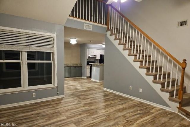 212 Burman Woods DR, Hampton, VA 23666