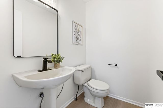 7835 Fort Street, Omaha, NE 68134