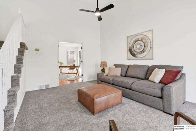 7835 Fort Street, Omaha, NE 68134