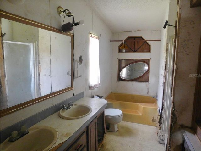 2634 SEA OATS CIRCLE N, Lakeland, FL 33815