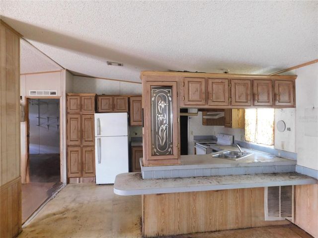 2634 SEA OATS CIRCLE N, Lakeland, FL 33815