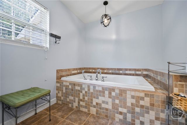 136 Wedgewood Drive, Danielsville, GA 30633