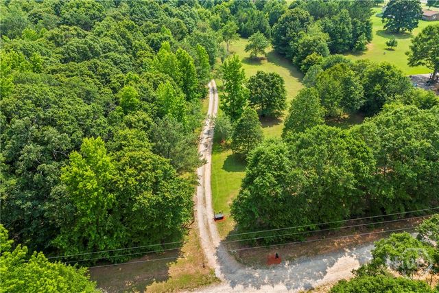 136 Wedgewood Drive, Danielsville, GA 30633
