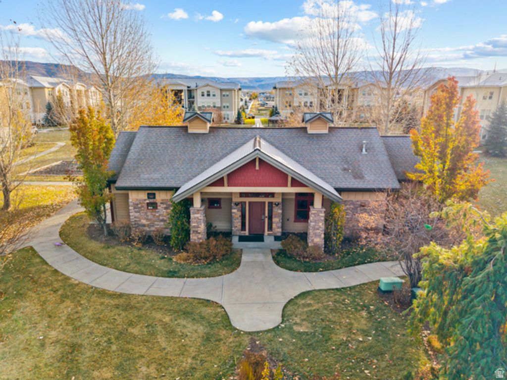 Image 23 of property listing at 1035 S 500 E #I-303, Heber City, UT 84032