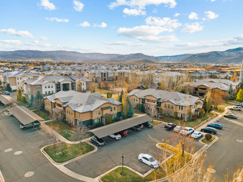 Image 32 of property listing at 1035 S 500 E #I-303, Heber City, UT 84032
