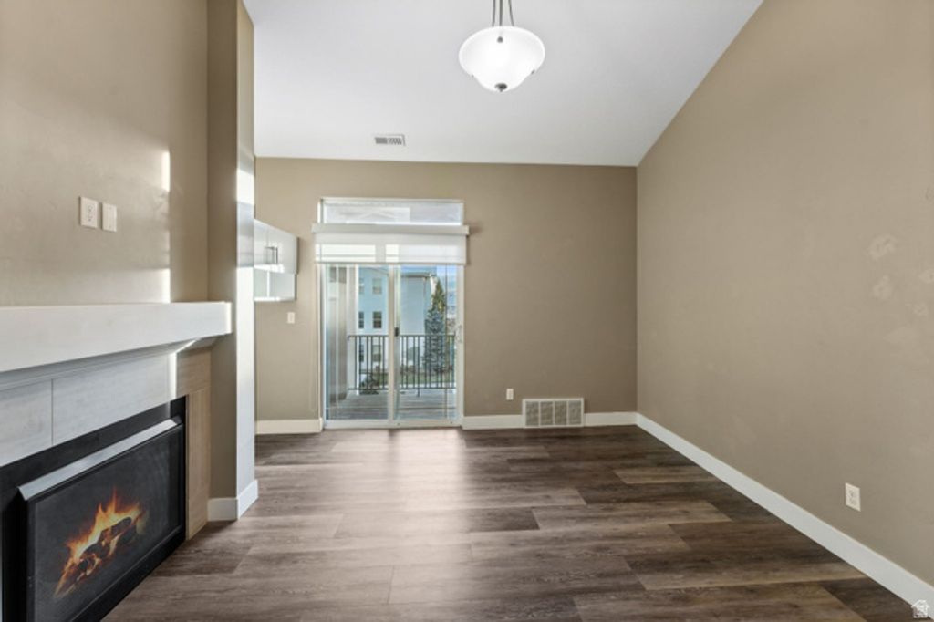 Image 5 of property listing at 1035 S 500 E #I-303, Heber City, UT 84032
