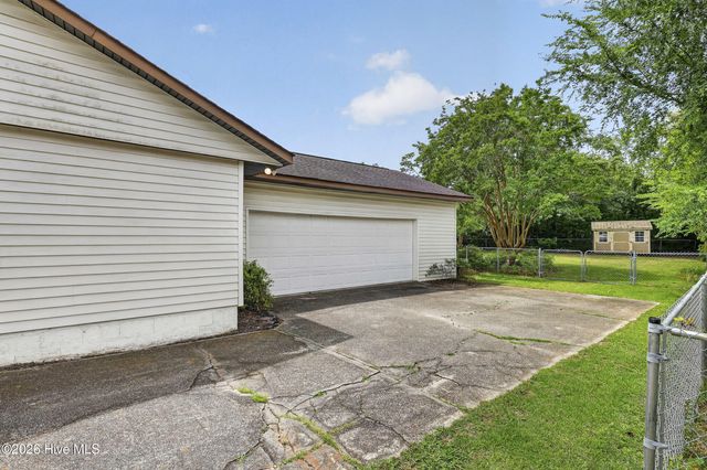 605 Beechwood Drive NW, Thomson, GA 30824