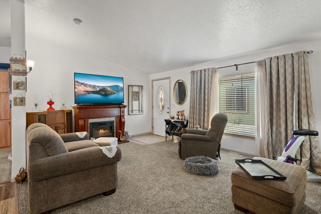 10 E South Stage Road SPC 505, Medford, OR 97501