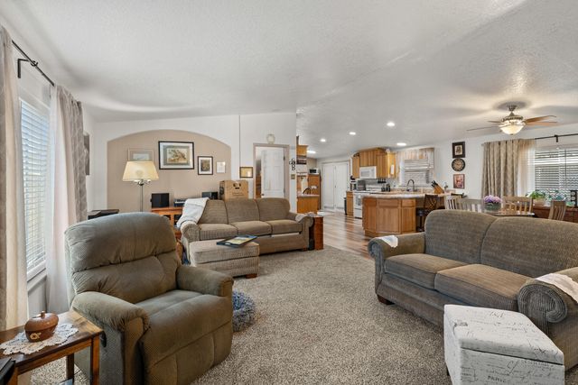 10 E South Stage Road SPC 505, Medford, OR 97501