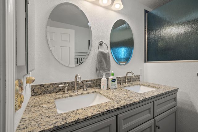 10 E South Stage Road SPC 505, Medford, OR 97501