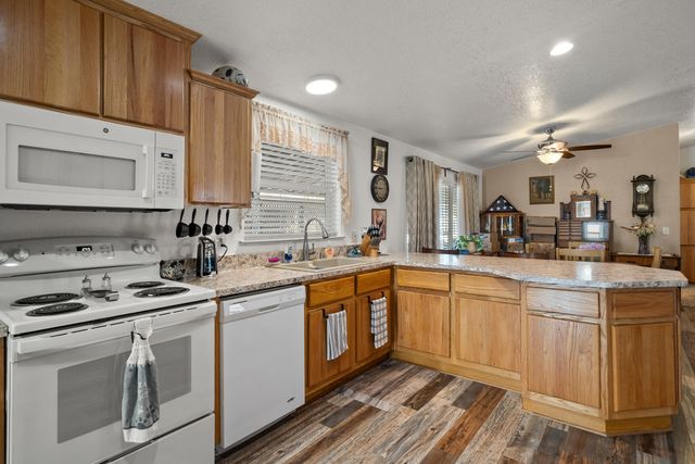 10 E South Stage Road SPC 505, Medford, OR 97501