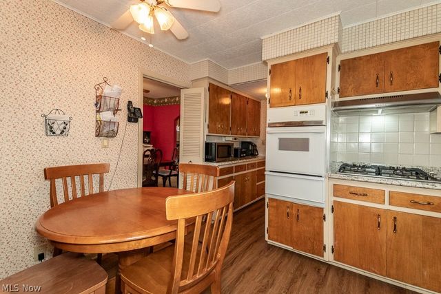9815 Parkview Avenue, Garfield Heights, OH 44125